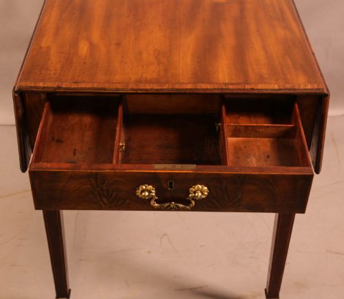 A SUPER GEORGIAN LIBRARY PEMBROKE TABLE - ADDITIONAL PHOTO 9