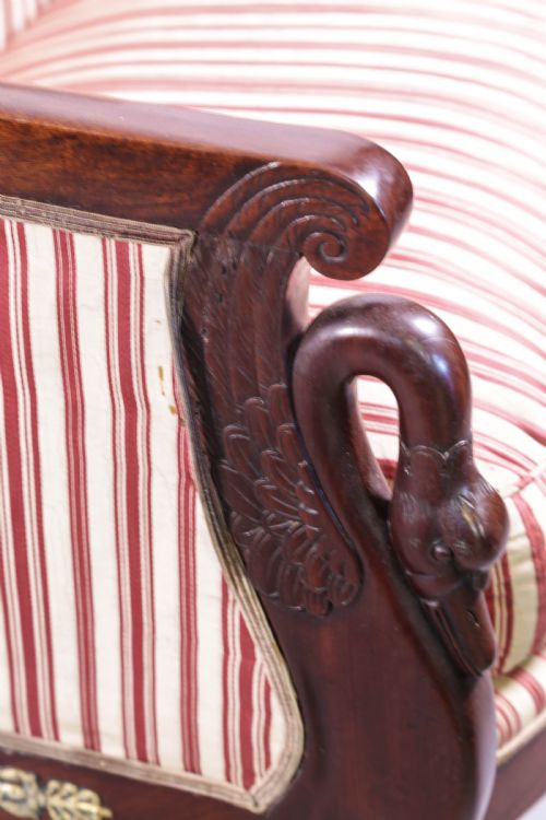 A SUPERB REGENCY SOFA - ADDITIONAL PHOTO 4