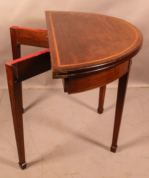 A GEORGIAN DEMI LUNE GAMES TABLE - ADDITIONAL PHOTO 7