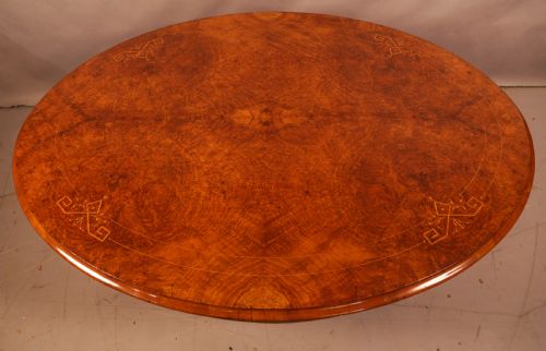 A VICTORIAN BURR WALNUT COFFEE TABLE - ADDITIONAL PHOTO 1