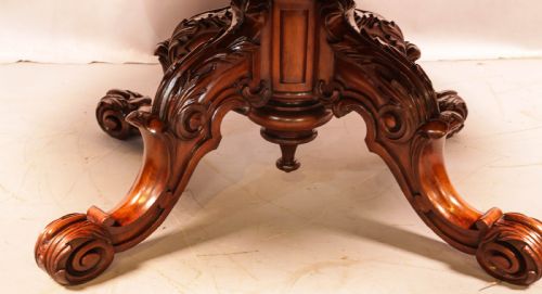 A VICTORIAN BURR WALNUT COFFEE TABLE - ADDITIONAL PHOTO 5