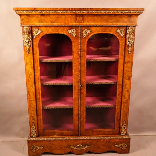 a very impressive victorian two door bookcase in burr walnut - CATEGORY: ANTIQUE BOOKCASES - DATED VICTORIAN