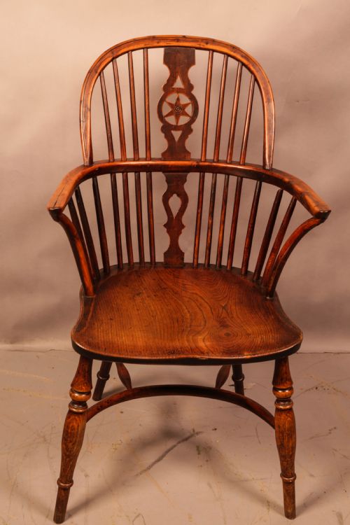 a super thames valley yew windsor chair - CATEGORY: ANTIQUE CHAIRS - DATED GEORGIAN