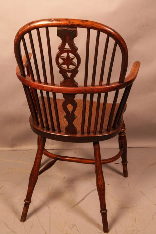 A SUPER THAMES VALLEY YEW WINDSOR CHAIR - ADDITIONAL PHOTO 3