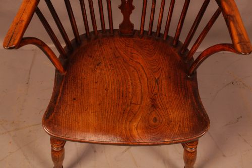 A SUPER THAMES VALLEY YEW WINDSOR CHAIR - ADDITIONAL PHOTO 6