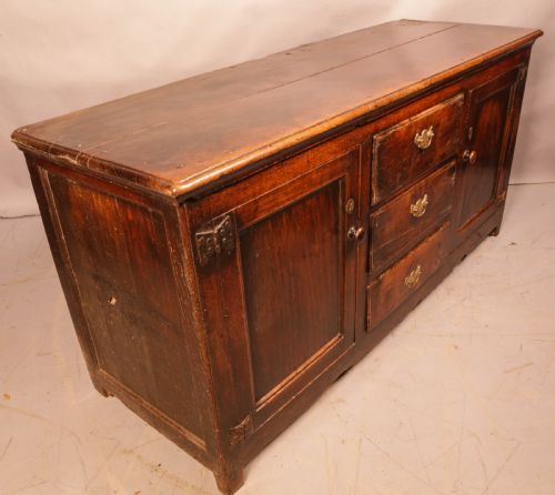 A GOOD GEORGIAN OAK SERVING DRESSER - ADDITIONAL PHOTO 1