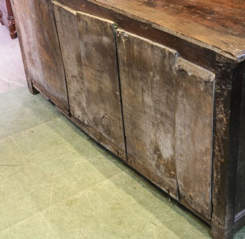 A GOOD GEORGIAN OAK SERVING DRESSER - ADDITIONAL PHOTO 4