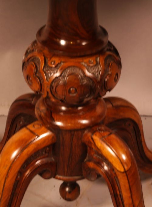 A GOOD WILLIAM IV TEA TABLE IN ROSEWOOD - ADDITIONAL PHOTO 5