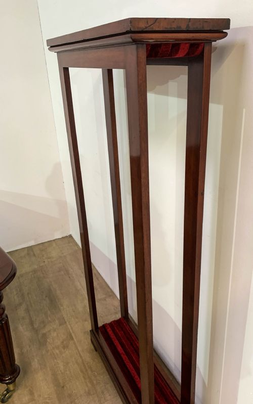A SUPERB GEORGIAN EXTENDING DINING TABLE IN MAHOGANY SEATS 12 - ADDITIONAL PHOTO 23