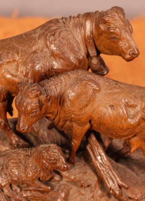 A BLACK FOREST BULL COW AND CALF GROUP - ADDITIONAL PHOTO 4