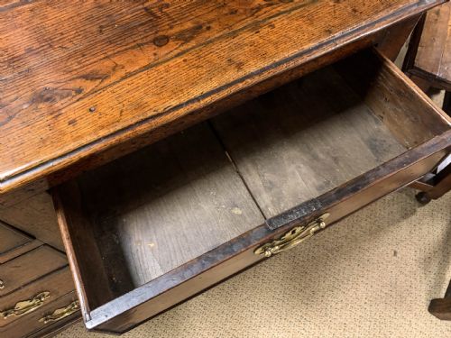 A GEORGIAN OAK SERVING DRESSER GREAT COLOUR - ADDITIONAL PHOTO 6
