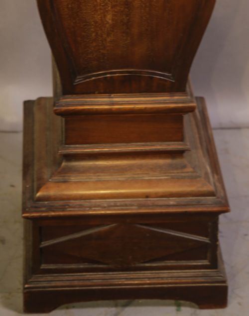 AN EXTREEMLY RARE COLUMN BY HOWARD AND SON BERNERS LONDON - ADDITIONAL PHOTO 1