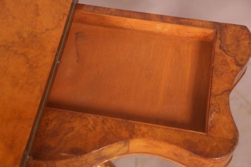 A VICTORIAN BURR WALNUT GAMES TABLE - ADDITIONAL PHOTO 5
