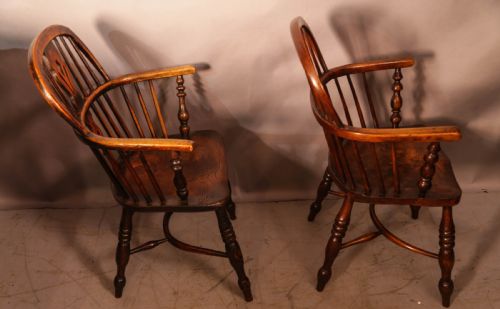 A NEAR PAIR OF ASH AND ELM WINDSOR CHAIRS - ADDITIONAL PHOTO 7