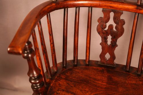 A SUPER YEW WOOD WINDSOR CHAIR BY GABBITASS OF WORKSOP - ADDITIONAL PHOTO 5