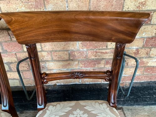 A GOOD QUALITY SET OF 8 VICTORIAN MAHOGANY DINING CHAIRS - ADDITIONAL PHOTO 8