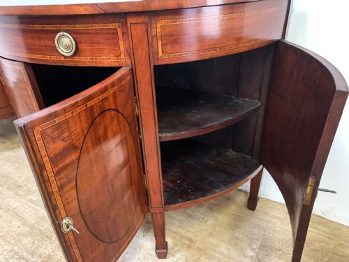 A VERY RARE MATCHING PAIR OF GEORGIAN SIDEBOARDS - ADDITIONAL PHOTO 6