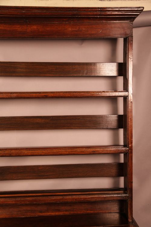 A GOOD EARLY 8TH CENTURY OAK DRESSER - ADDITIONAL PHOTO 8