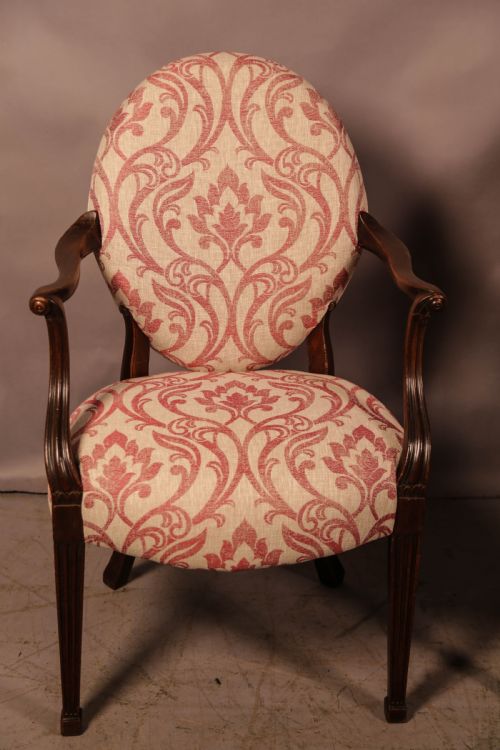 A BEUTIFUL PAIR OF GEOGIAN 18TH C SALON CHAIRS - ADDITIONAL PHOTO 1