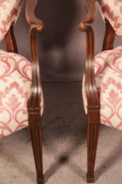 A BEUTIFUL PAIR OF GEOGIAN 18TH C SALON CHAIRS - ADDITIONAL PHOTO 10