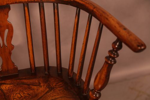 A GOOD HIGH BACK WINDSOR CHAIR IN YEW ROCKLEY MAKER C1840 - ADDITIONAL PHOTO 7