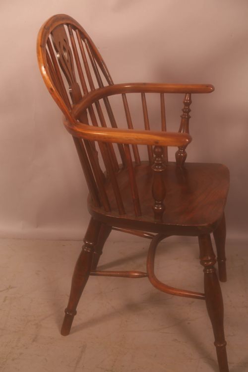 A HARLEQUIN SET OF 4 YEW WOOD WINDSOR CHAIRS - ADDITIONAL PHOTO 12