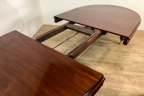 A SUPERB VICTORIAN EXTENDING DINING TABLE MAHOGANY SEATS 1012 - ADDITIONAL PHOTO 14