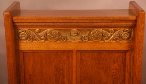 A LATE VICTORIAN OAK READING STAND WITH BRASS WORK - ADDITIONAL PHOTO 5