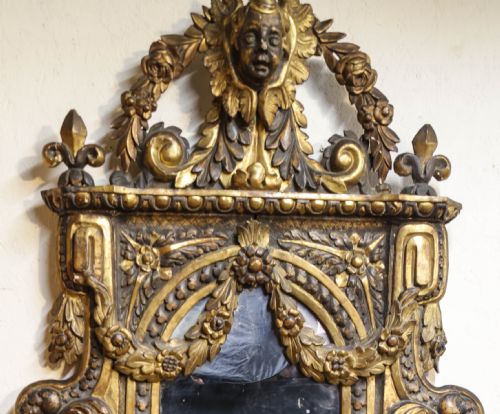 AN 18TH CENTURY ITALIAN CONSOLE TABLE - ADDITIONAL PHOTO 3