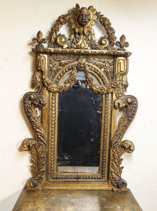 AN 18TH CENTURY ITALIAN CONSOLE TABLE - ADDITIONAL PHOTO 6