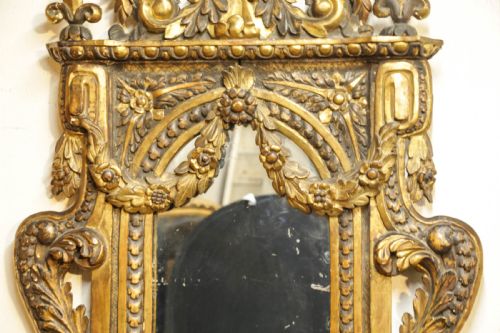 AN 18TH CENTURY ITALIAN CONSOLE TABLE - ADDITIONAL PHOTO 17