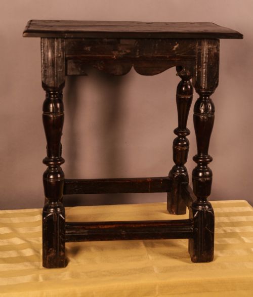 A GOOD 17TH CENTURY JOINT STOOL - ADDITIONAL PHOTO 2