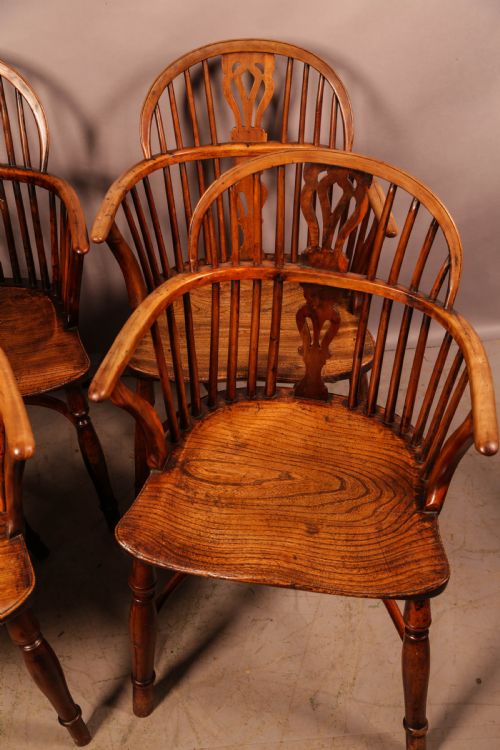 A SUPER SET OF 4 YEW WINDSOR CHAIRS WILLIAM WHEATLAND RETFORD - ADDITIONAL PHOTO 2