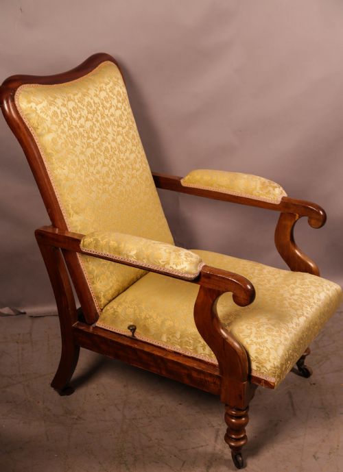 AN EARLY VICTORIAN RECLINING ARMCHAIR - ADDITIONAL PHOTO 2
