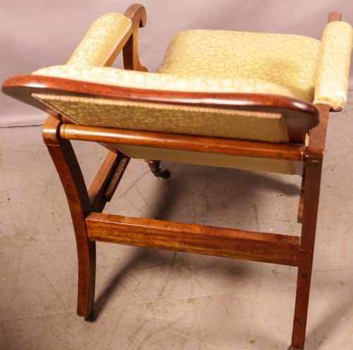 AN EARLY VICTORIAN RECLINING ARMCHAIR - ADDITIONAL PHOTO 4