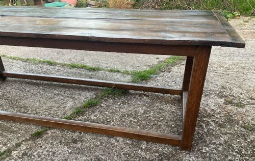 A LARGE OAK FARMHOUSE TABLE - ADDITIONAL PHOTO 8