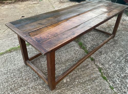 A LARGE OAK FARMHOUSE TABLE - ADDITIONAL PHOTO 10