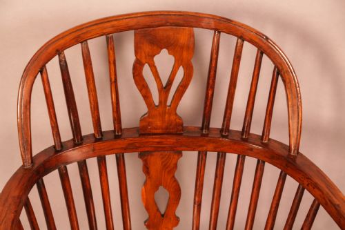 A YEW WOOD LOW BACK WINDSOR CHAIR - ADDITIONAL PHOTO 9