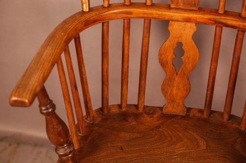 A VICTORIAN HIGH BACK WINDSOR CHAIR STICK ARM - ADDITIONAL PHOTO 3