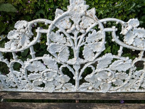 A VICTORIAN CAST IRON GARDEN BENCH VERY FANCY - ADDITIONAL PHOTO 5