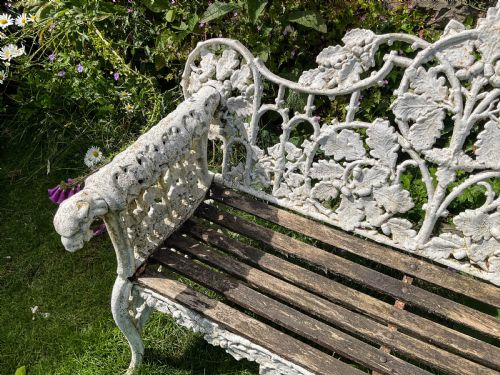 A VICTORIAN CAST IRON GARDEN BENCH VERY FANCY - ADDITIONAL PHOTO 11