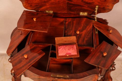 A VICTORIAN LADIES SEWING TABLE - ADDITIONAL PHOTO 7