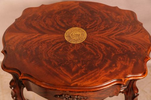A VICTORIAN LADIES SEWING TABLE - ADDITIONAL PHOTO 10
