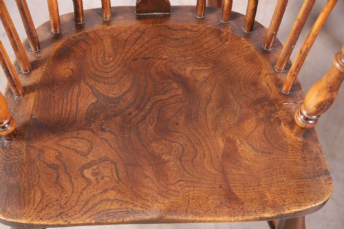 A RARE GENUINE MATCHING SET OF 4 YEW WOOD WINDSOR CHAIRS - ADDITIONAL PHOTO 1