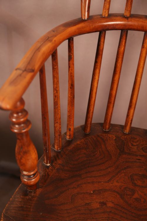A RARE GENUINE MATCHING SET OF 4 YEW WOOD WINDSOR CHAIRS - ADDITIONAL PHOTO 13
