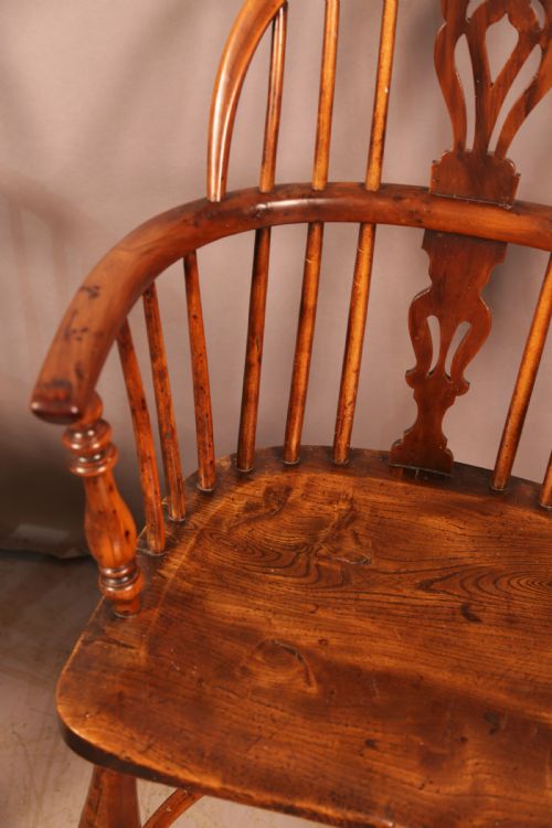 A RARE GENUINE MATCHING SET OF 4 YEW WOOD WINDSOR CHAIRS - ADDITIONAL PHOTO 17