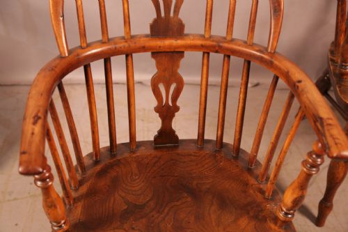 A RARE GENUINE MATCHING SET OF 4 YEW WOOD WINDSOR CHAIRS - ADDITIONAL PHOTO 21