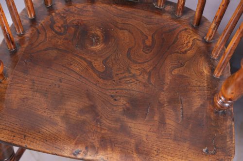 A RARE GENUINE MATCHING SET OF 4 YEW WOOD WINDSOR CHAIRS - ADDITIONAL PHOTO 26