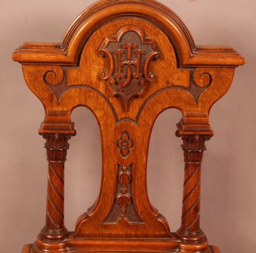 BEST PAIR OF VICTORIAN OAK HALL CHAIRS - ADDITIONAL PHOTO 5