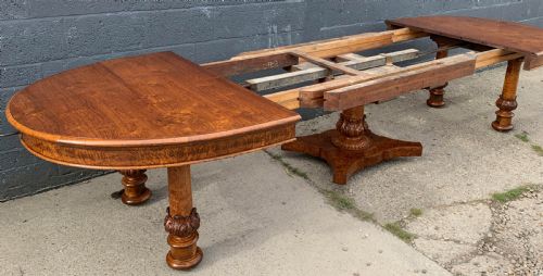 A SUPERB VICTORIAN POLLARD OAK EXTENDING DINING TABLE - ADDITIONAL PHOTO 17